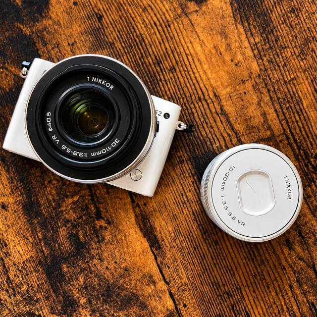 Nikon 1 J2のダブルズームセットの買取実績